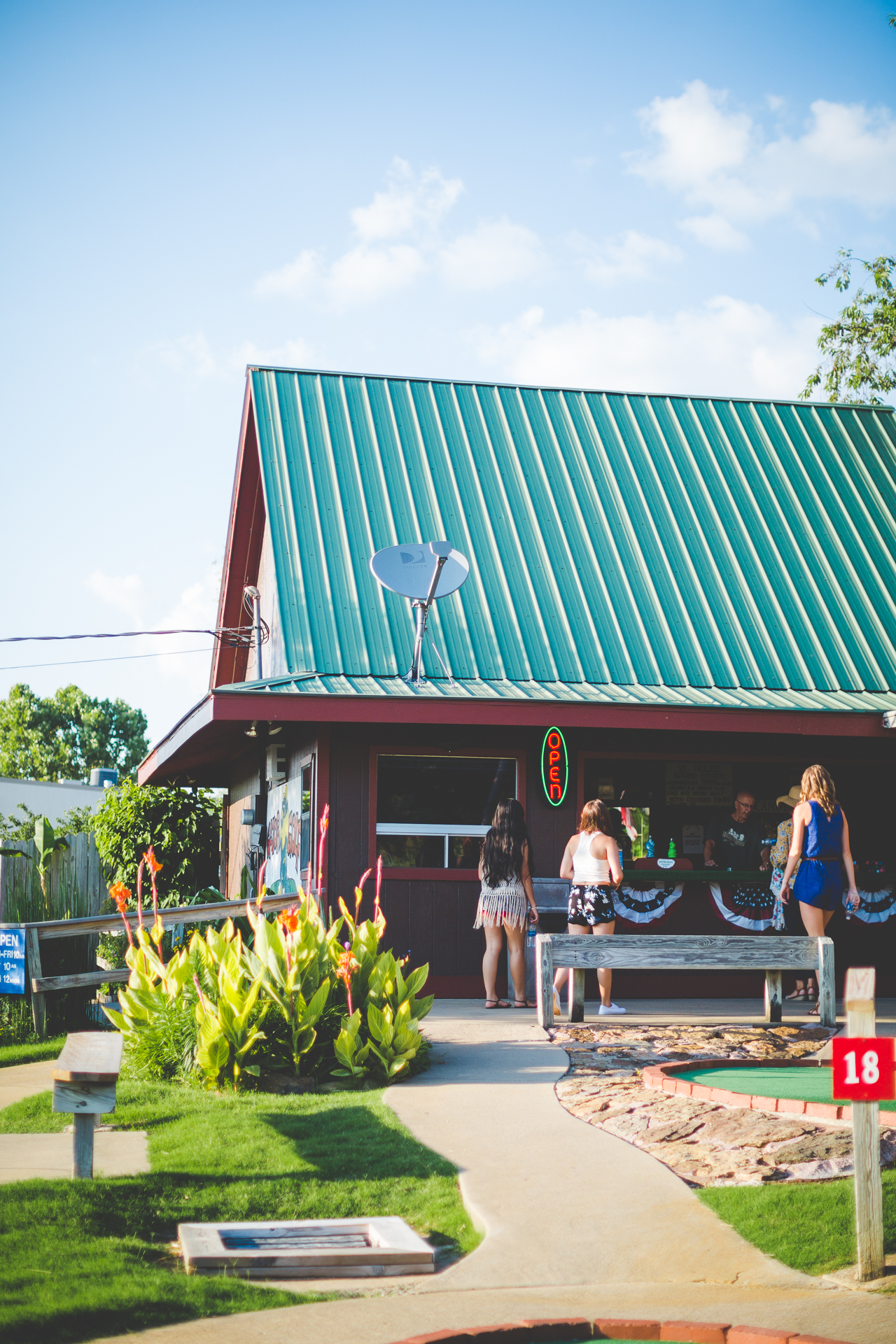 NWA Senior Photographer, Mini Golf Senior Session