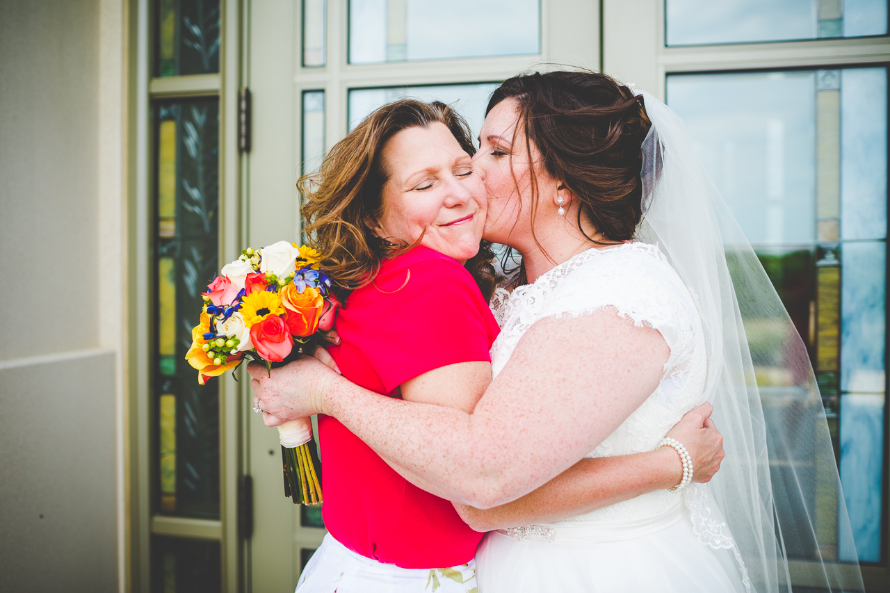 Northwest Arkansas Wedding Photographer, LDS Wedding in Kansas City