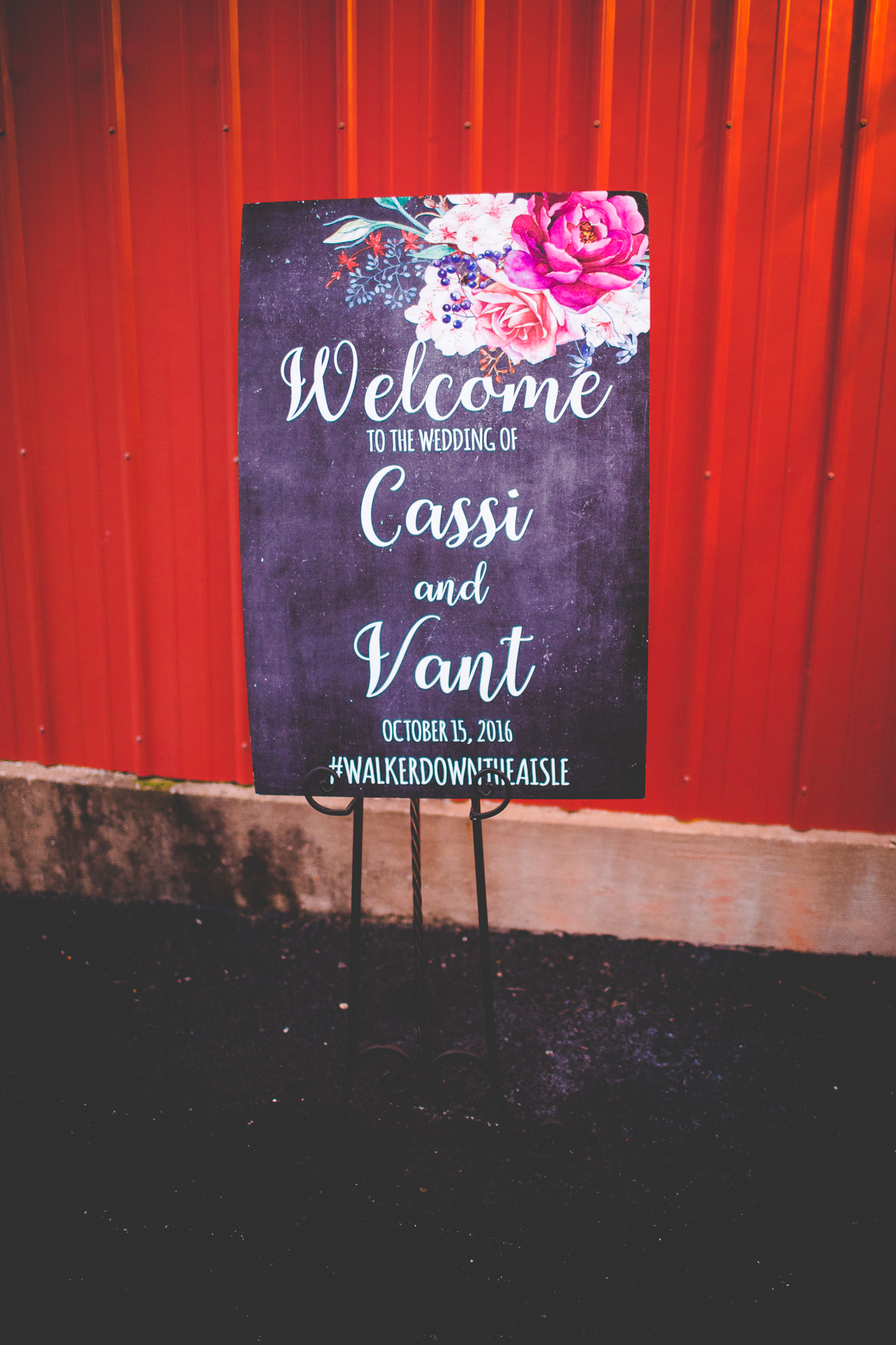 october-wedding-at-sassafras-springs-cassi-and-vant-14