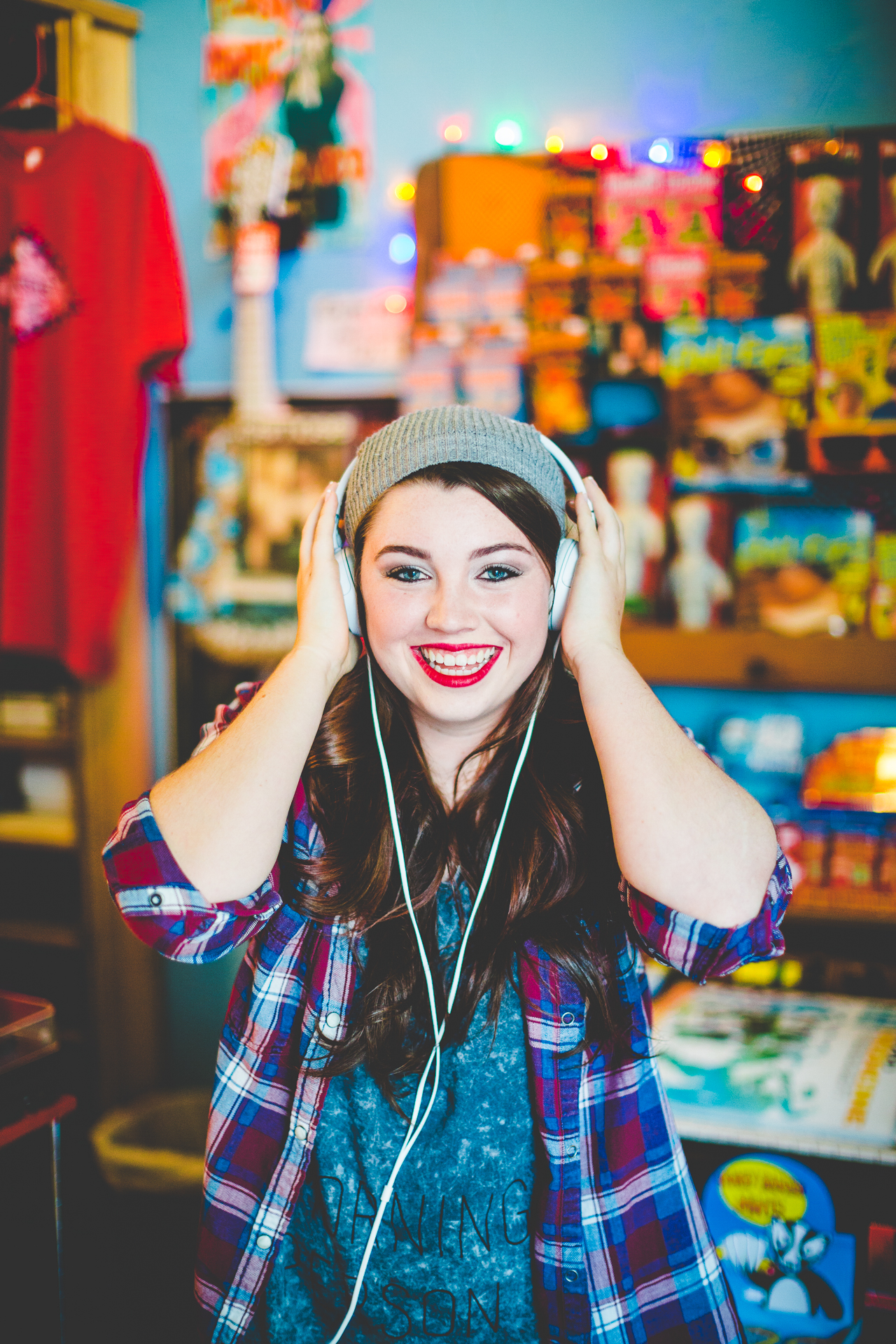 Senior Photographs in a Record Store, lissachandler.com