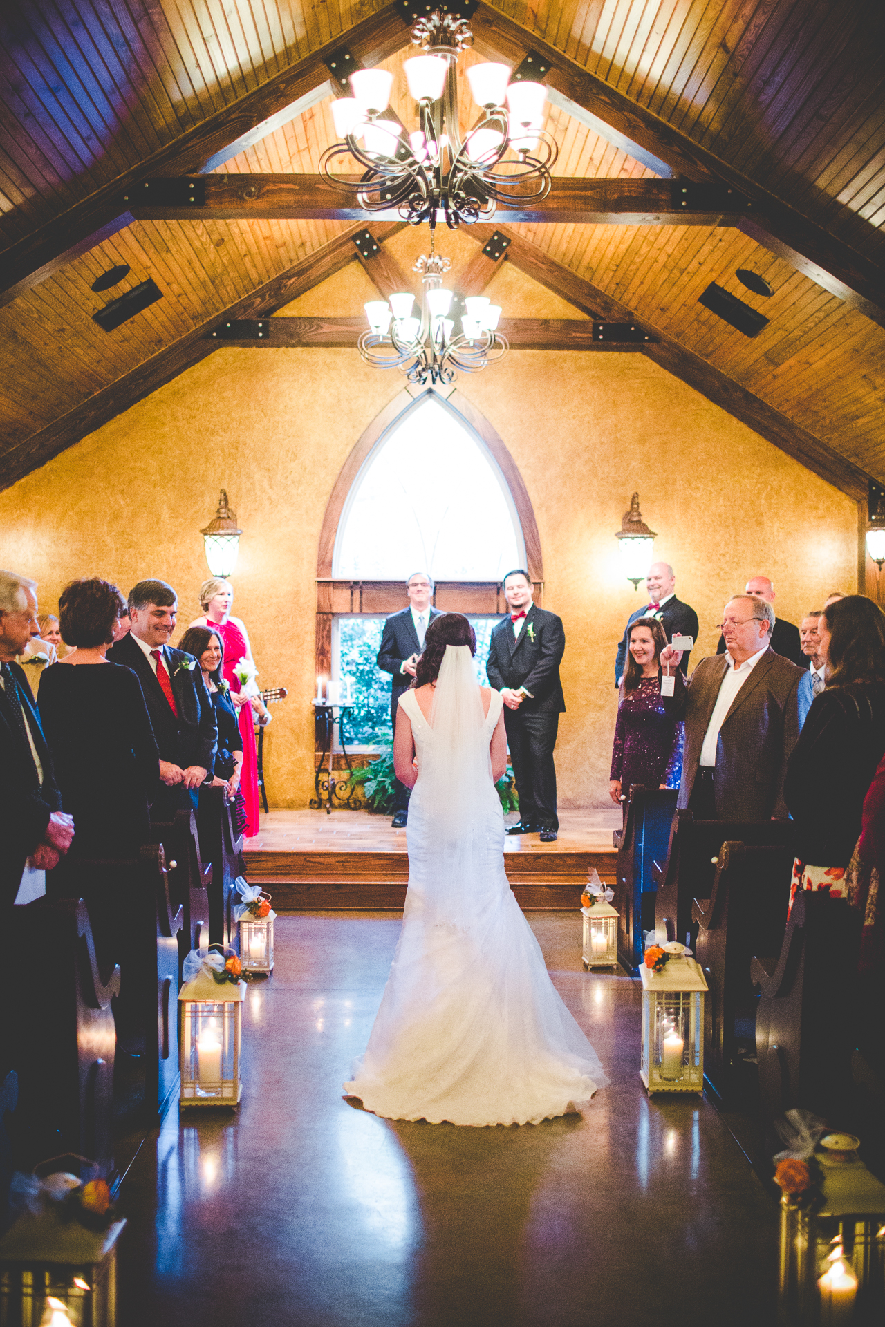 Fall Wedding at St. Anthony's on the Creek, lissachandler.com