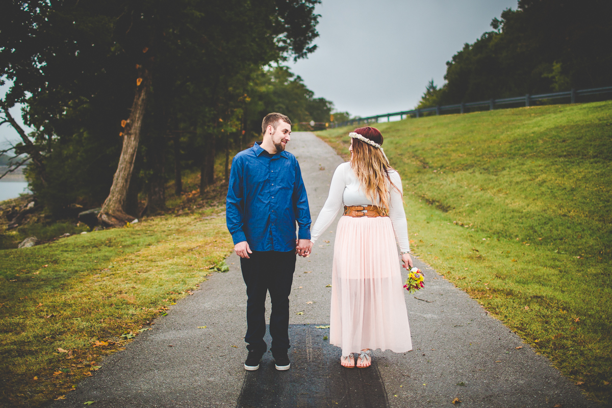 keri-and-skyler-anniversary-photographs-in-eureka-springs-wedding-photographs-by-nwa-photographer-lissa-chandler-10