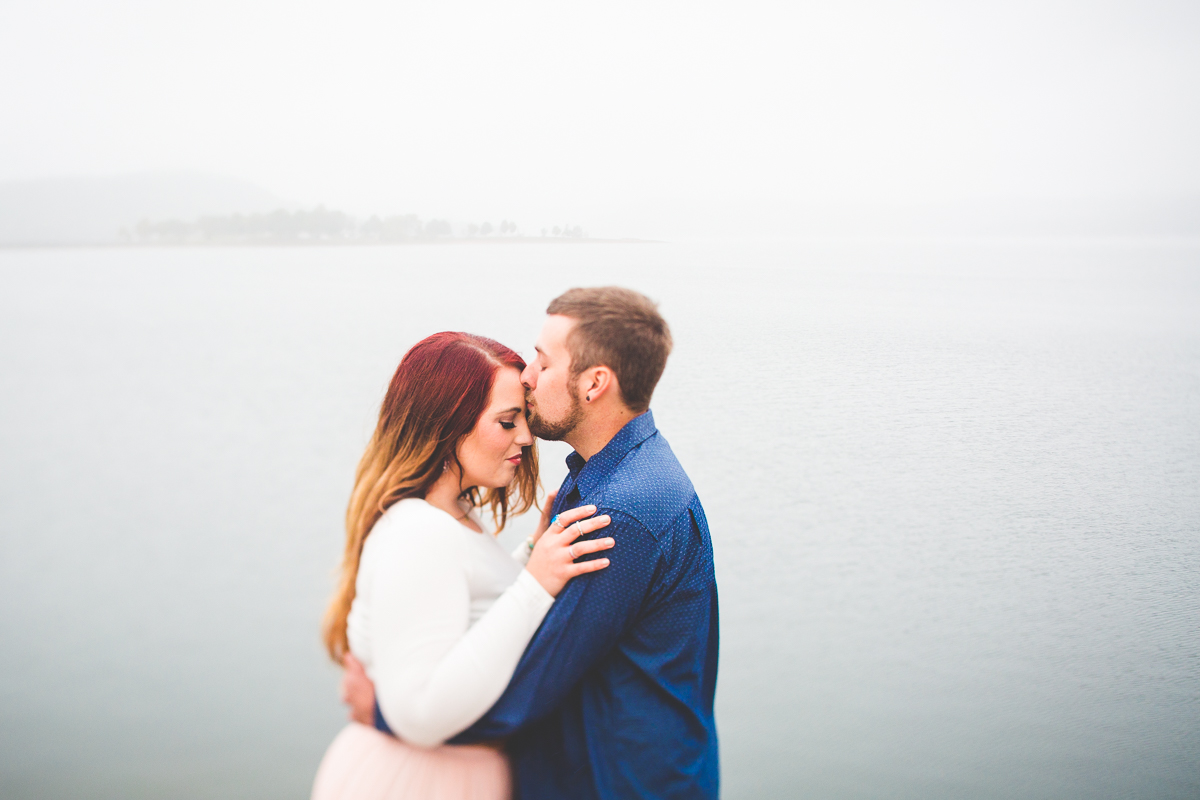 keri-and-skyler-anniversary-photographs-in-eureka-springs-wedding-photographs-by-nwa-photographer-lissa-chandler-8