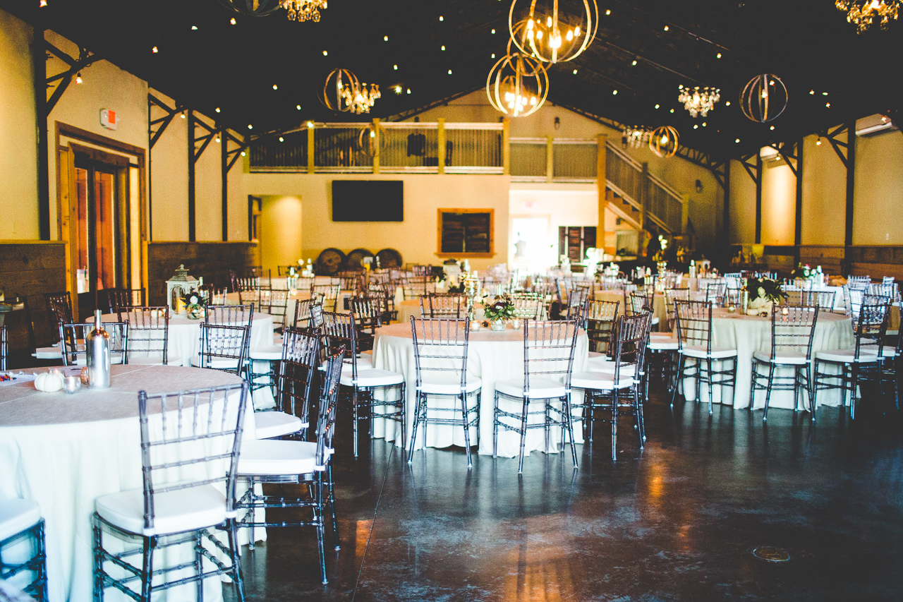 kylie-and-brett-wedding-at-sassafras-springs-lissachandler-com-nwa-wedding-photographer-15 Wedding at Sassafras Springs, NWA Wedding Photographer Lissa Chandler