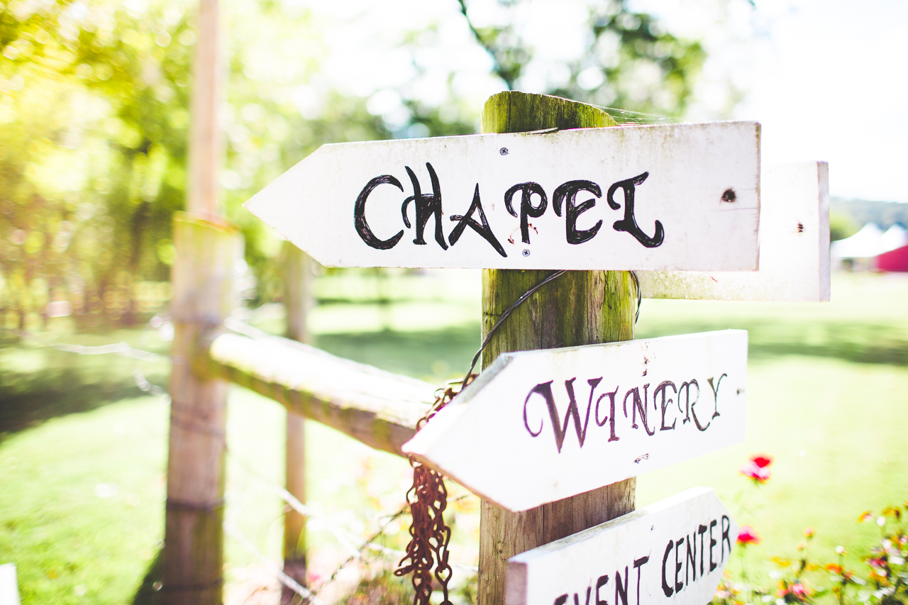 kylie-and-brett-wedding-at-sassafras-springs-lissachandler-com-nwa-wedding-photographer-2 Wedding at Sassafras Springs, NWA Wedding Photographer Lissa Chandler