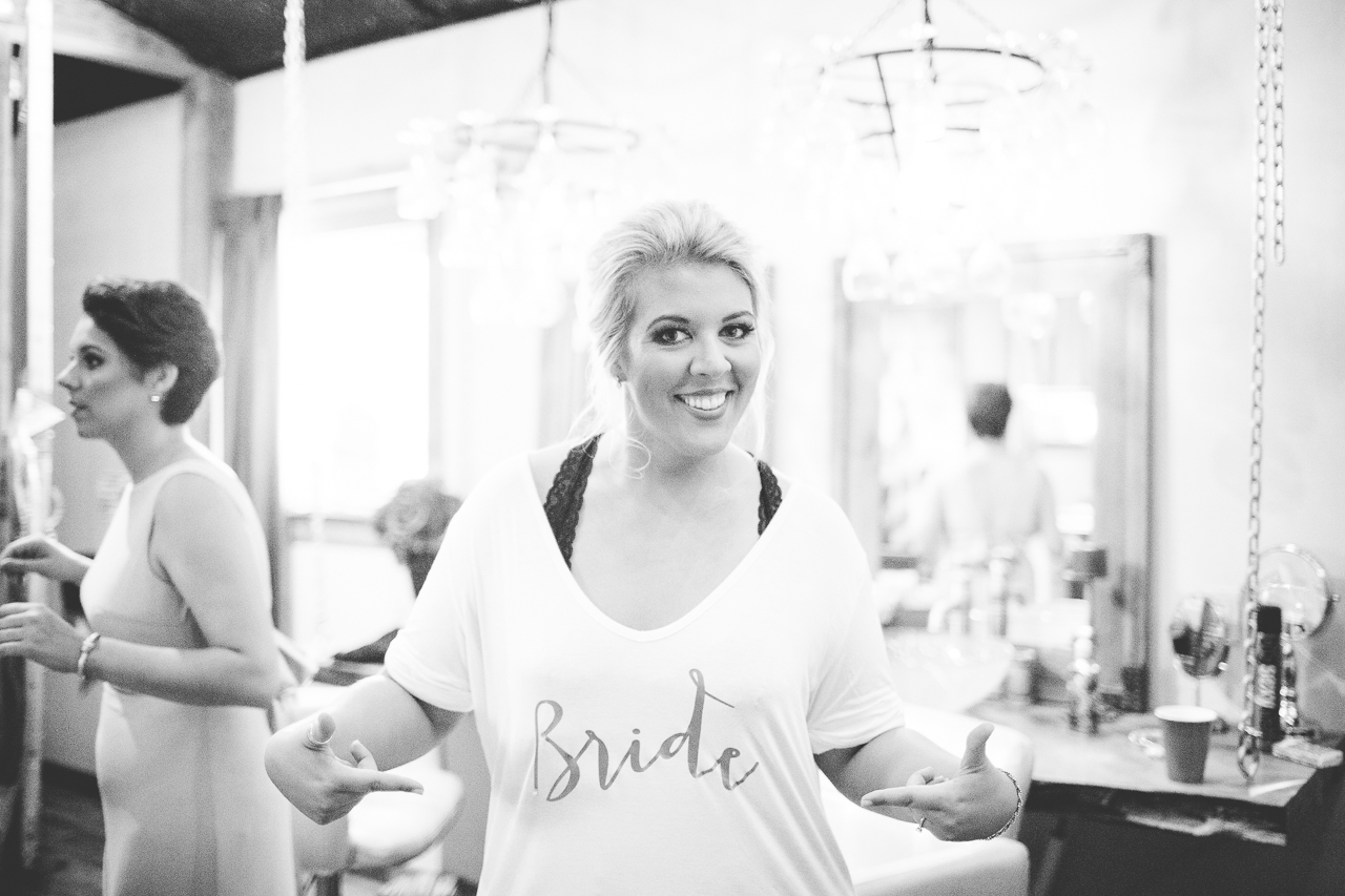 kylie-and-brett-wedding-at-sassafras-springs-lissachandler-com-nwa-wedding-photographer-4 Wedding at Sassafras Springs, NWA Wedding Photographer Lissa Chandler
