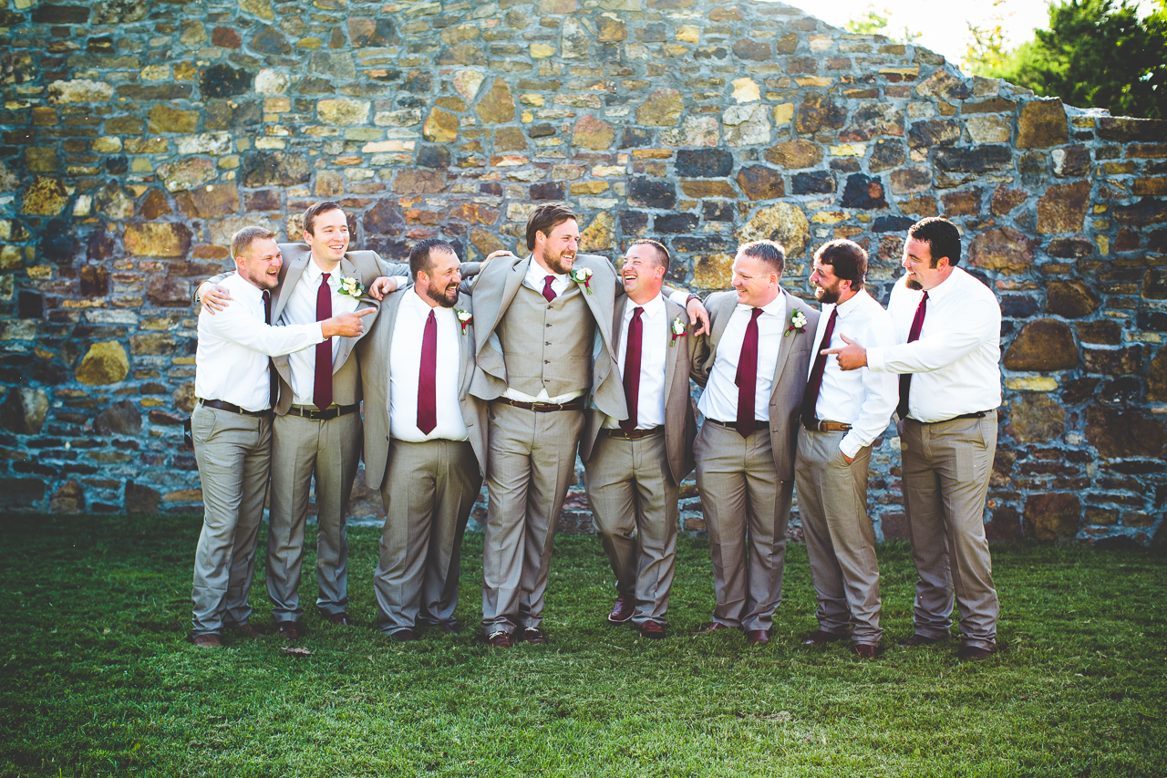 kylie-and-brett-wedding-at-sassafras-springs-lissachandler-com-nwa-wedding-photographer-8 Wedding at Sassafras Springs, NWA Wedding Photographer Lissa Chandler