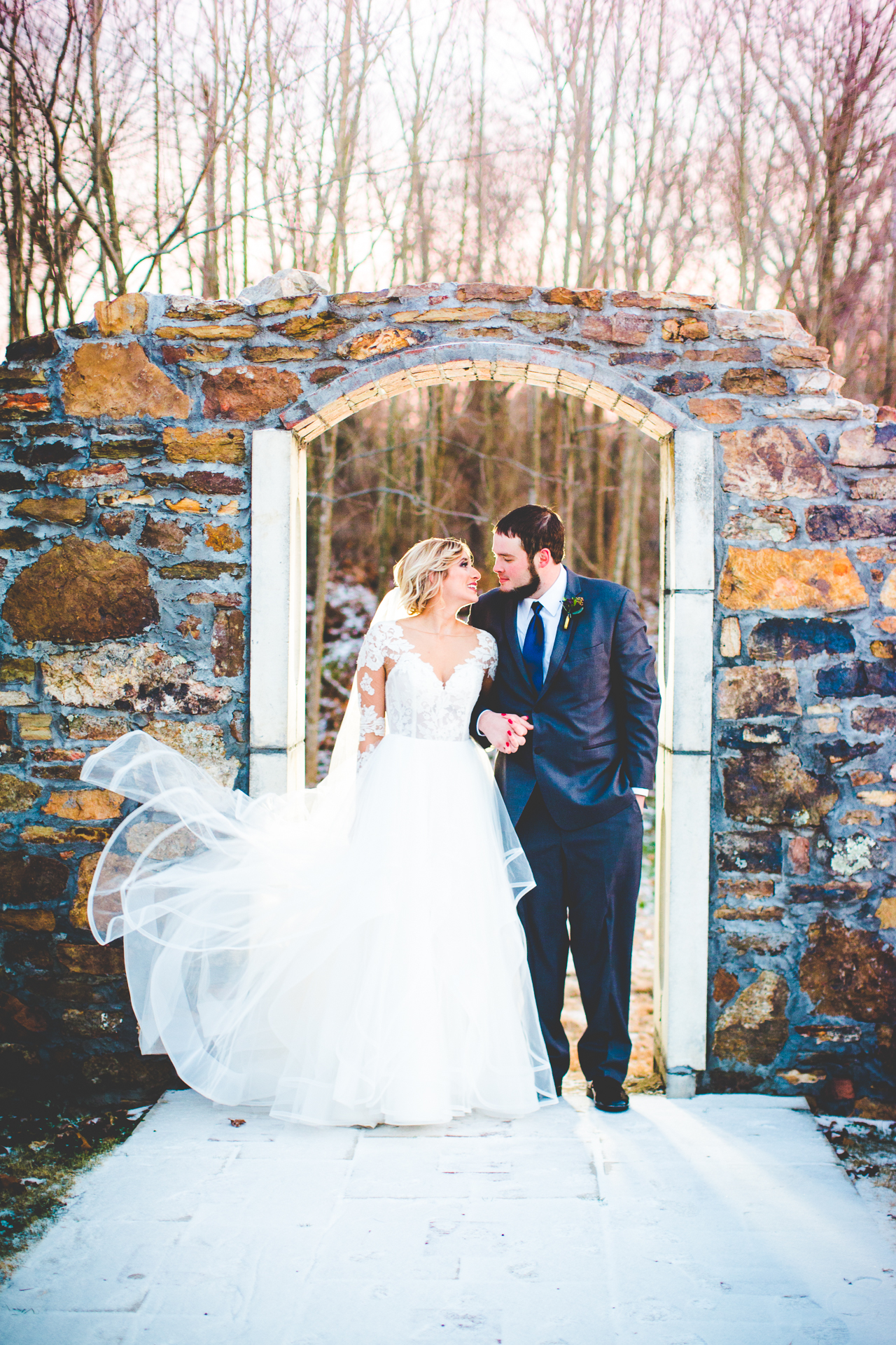 Jennifer and Taylor Sneak Peek - Sassafras Springs December Wedding, lissachandler.com-5 Snowy Wedding at Sassafras Springs in Springdale, lissachandler.com