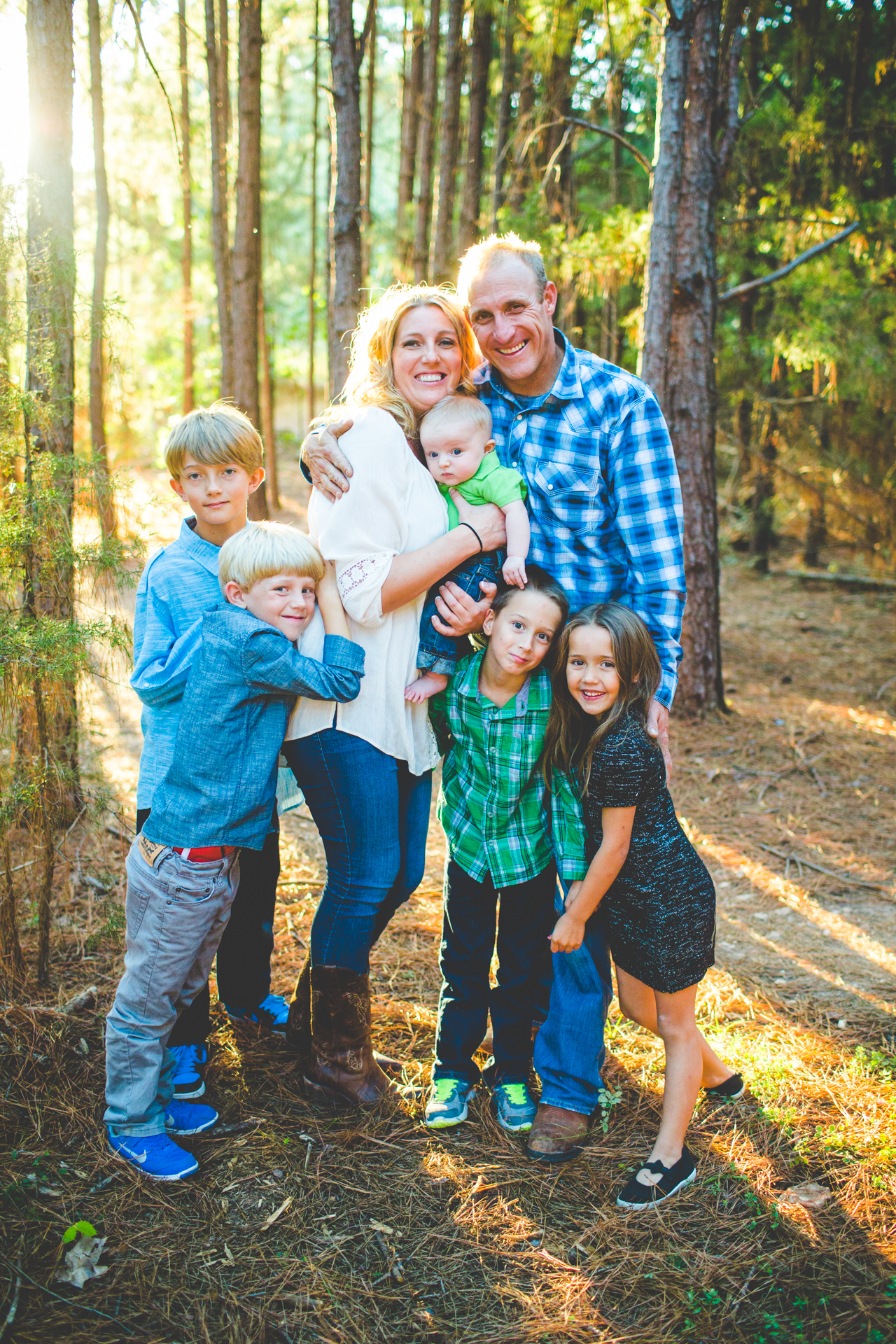 Family Photographers in Fayetteville Arkansas, lissachandler.com -11 NWA Family Photographer, Lake Fayetteville family Photos, lissachandler.com