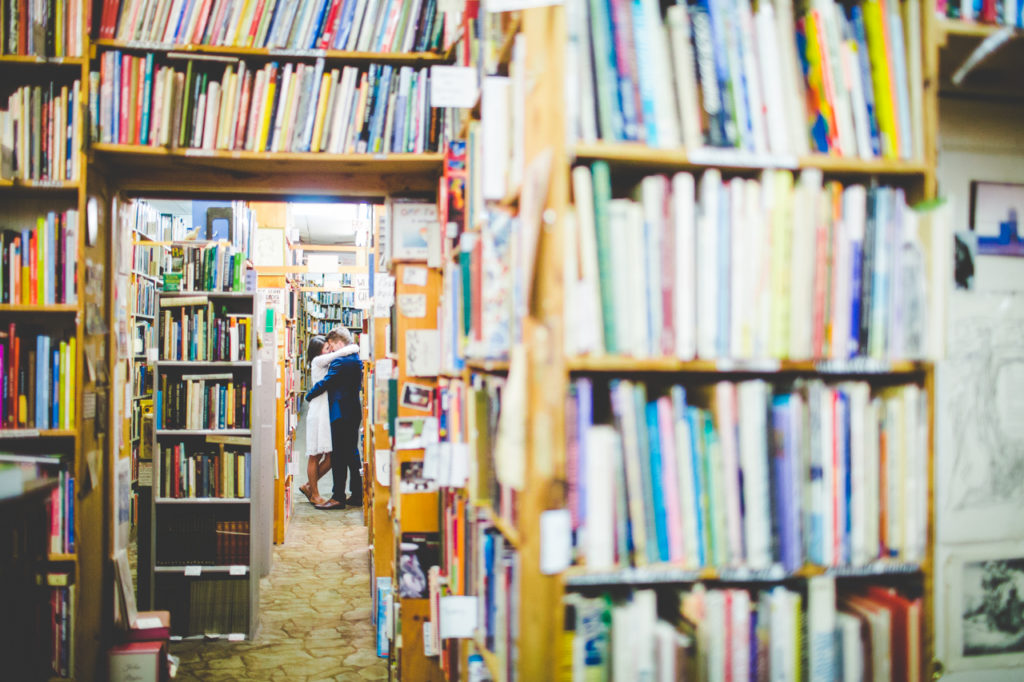 Lifestyle Engagement Photographs in Northwest Arkansas, Wedding Photography in the South