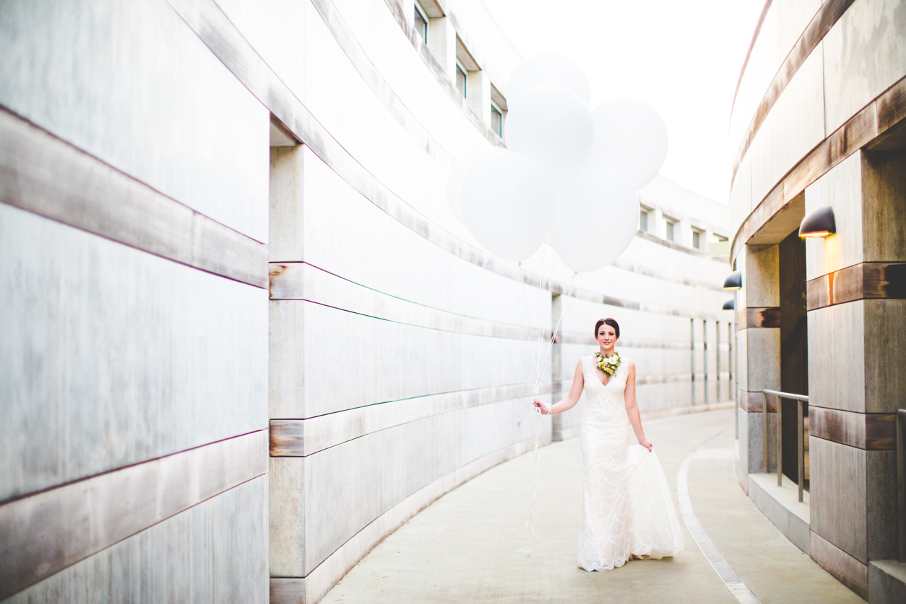 Northwest Arkansas Wedding Photographer, Bridals at 21c and Crystal Bridges