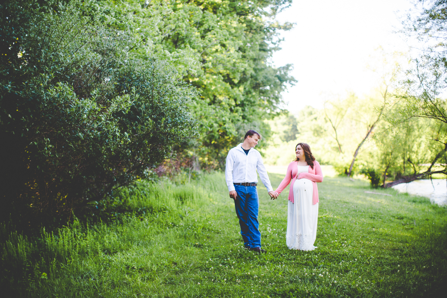 Outdoor Family Photographs in Fayetteville Arkansas, lissachandler.com