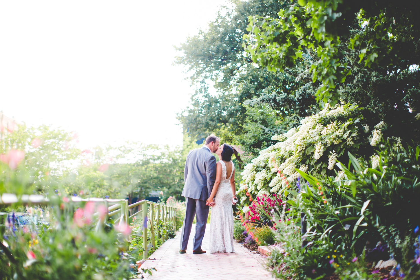 Wedding Photographer in Northwest Arkansas, lissachandler.com