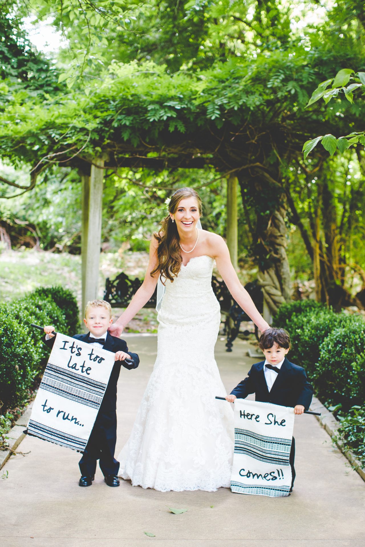 Summer Wedding at St. Catherine's at Bell Gable, lissachandler.com