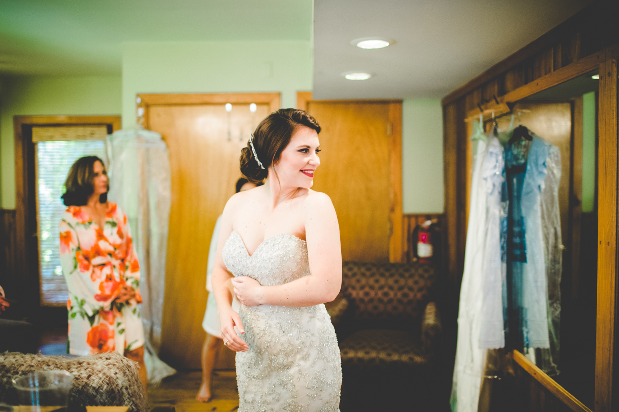 Wedding Photographer in Fayetteville Arkansas