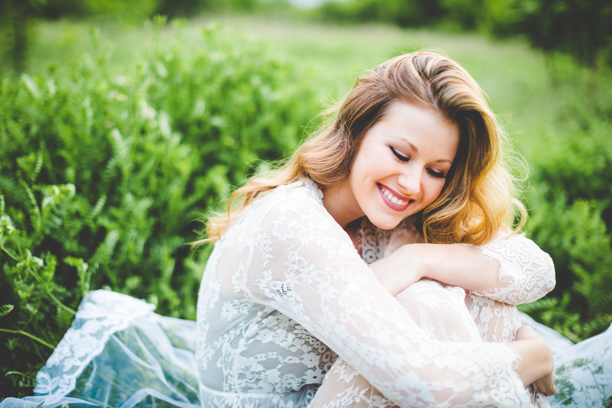 Elizabeth - Lace Editorial Session in Bella Vista, NWA Wedding Photographer -33