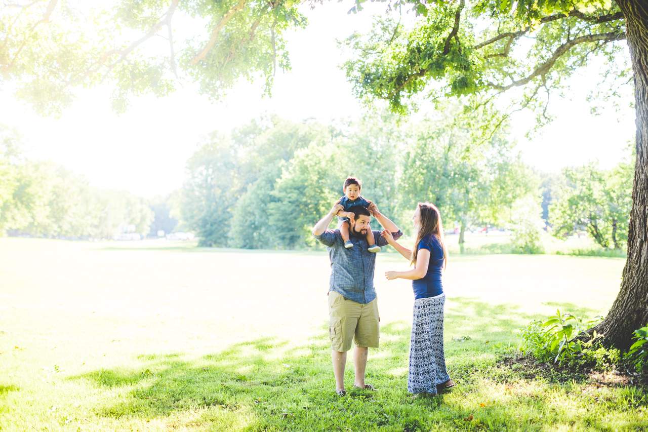 Family Photographer in Northwest Arkansas, Ally and Brett, lissachandler.com -1