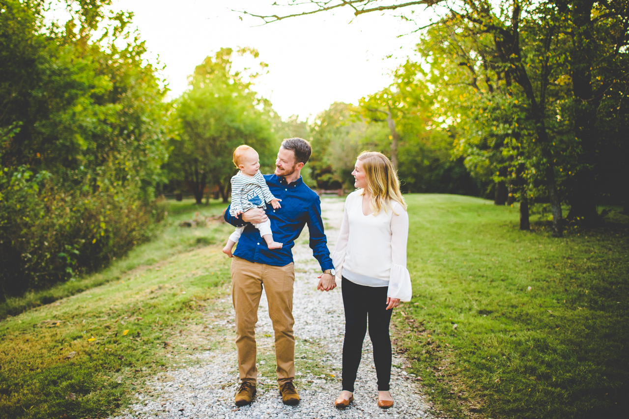 Family Photographs in Fayetteville, Leah and Daniel | Lissa Chandler Photography-15
