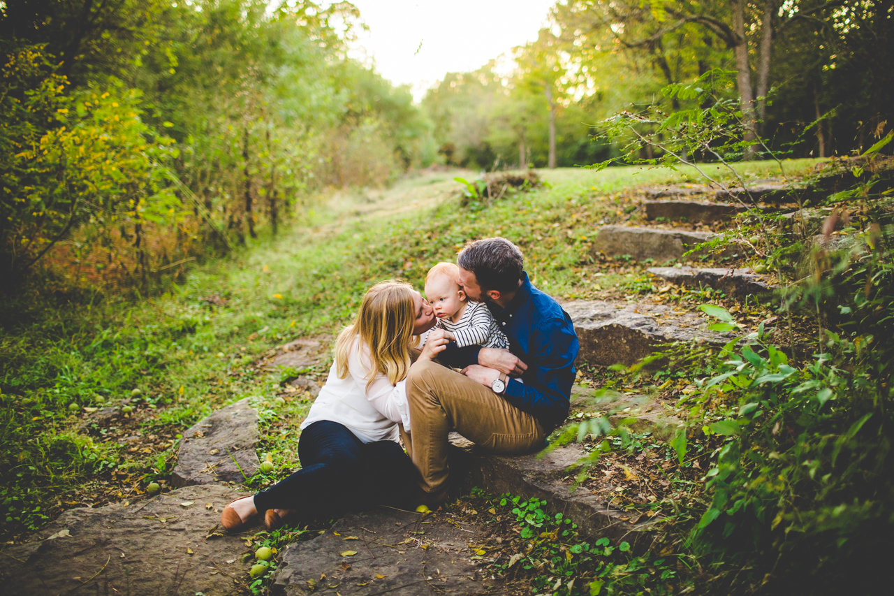 Family Photographs in Fayetteville, Leah and Daniel | Lissa Chandler Photography-7