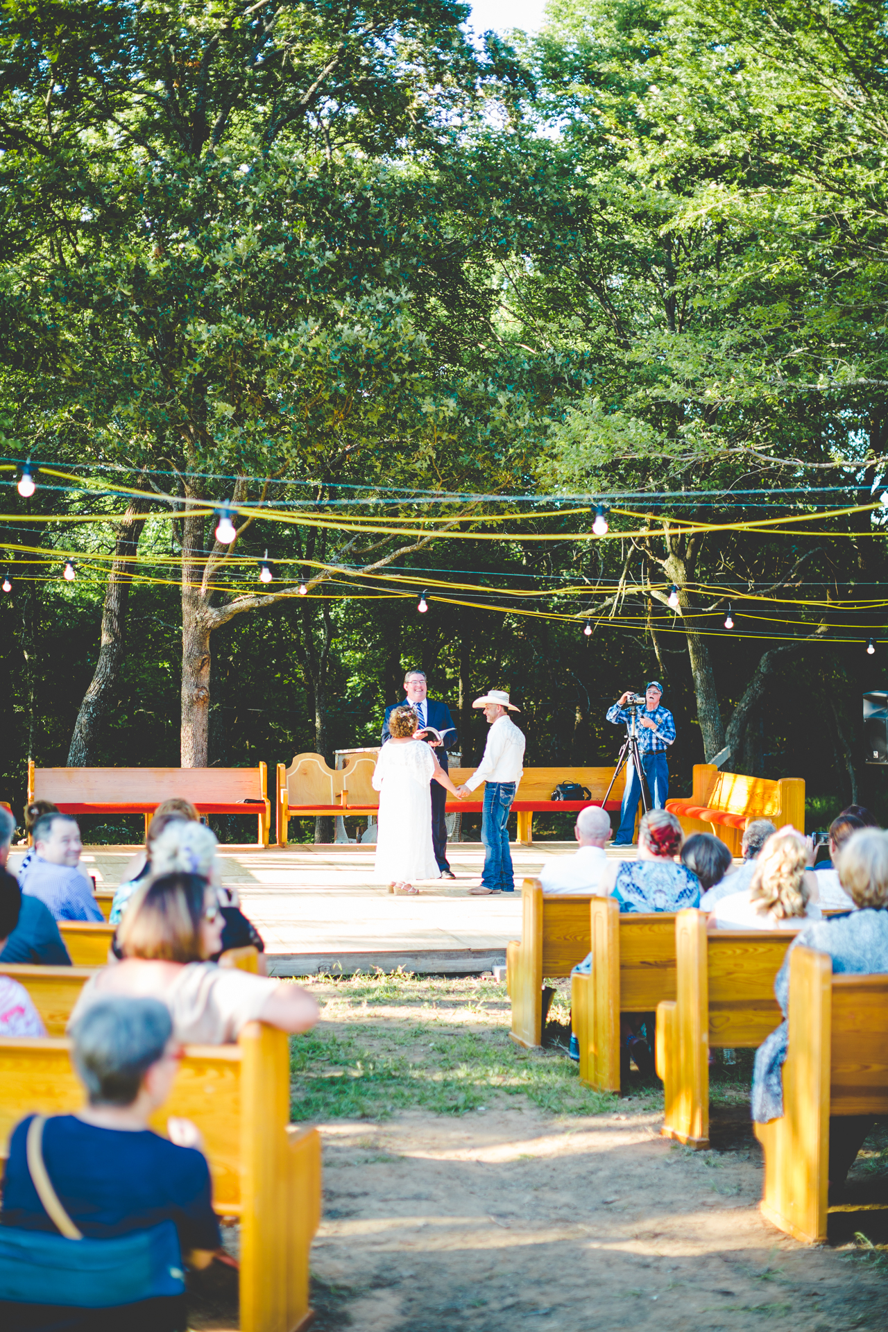 Summer Wedding in Oklahoma, Arkansas Wedding Photographer | Segue and Bryan-26