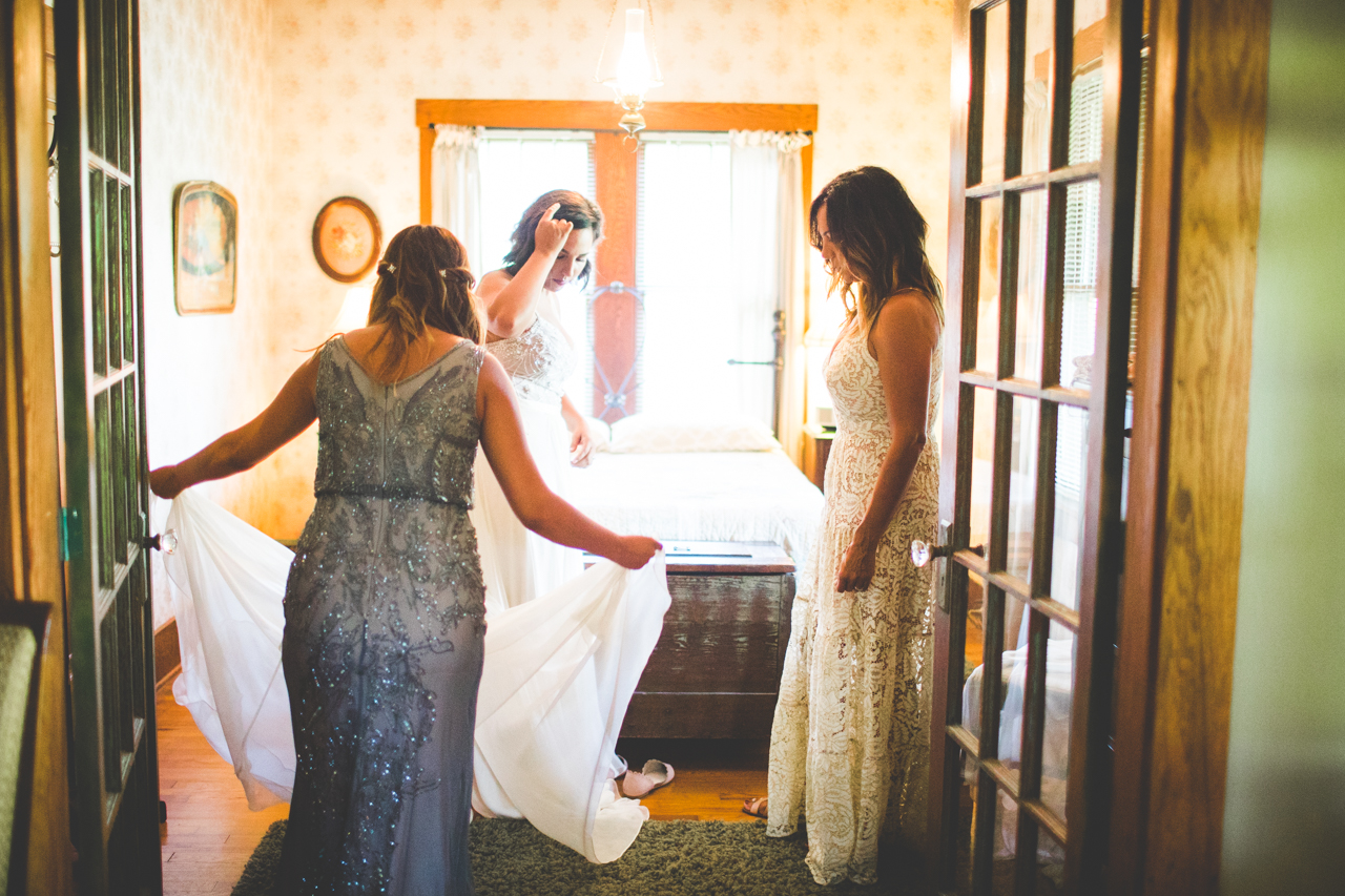 Outdoor Arkansas Wedding in August, Stella Springs Wedding Venue, Austin and Tayla | lissachandler.com-10