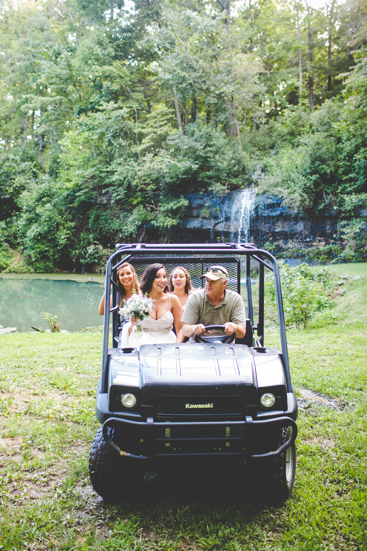 Outdoor Arkansas Wedding in August, Stella Springs Wedding Venue, Austin and Tayla | lissachandler.com-59-2