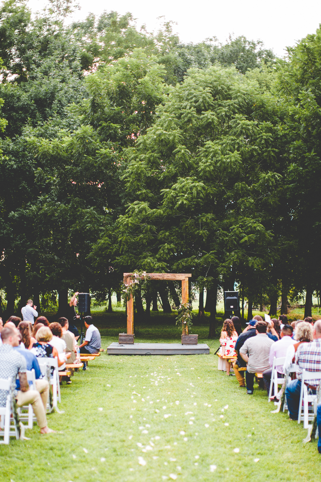 Outdoor Arkansas Wedding in August, Stella Springs Wedding Venue, Austin and Tayla | lissachandler.com-63