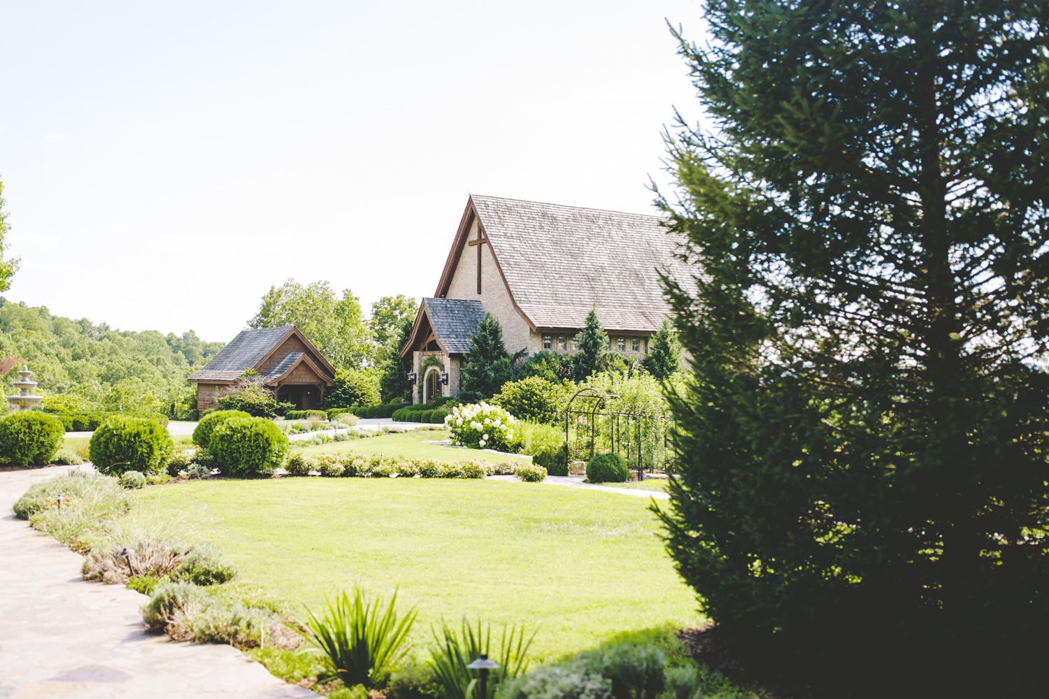 Missouri Wedding in Branson, Lissa Chandler Photography 