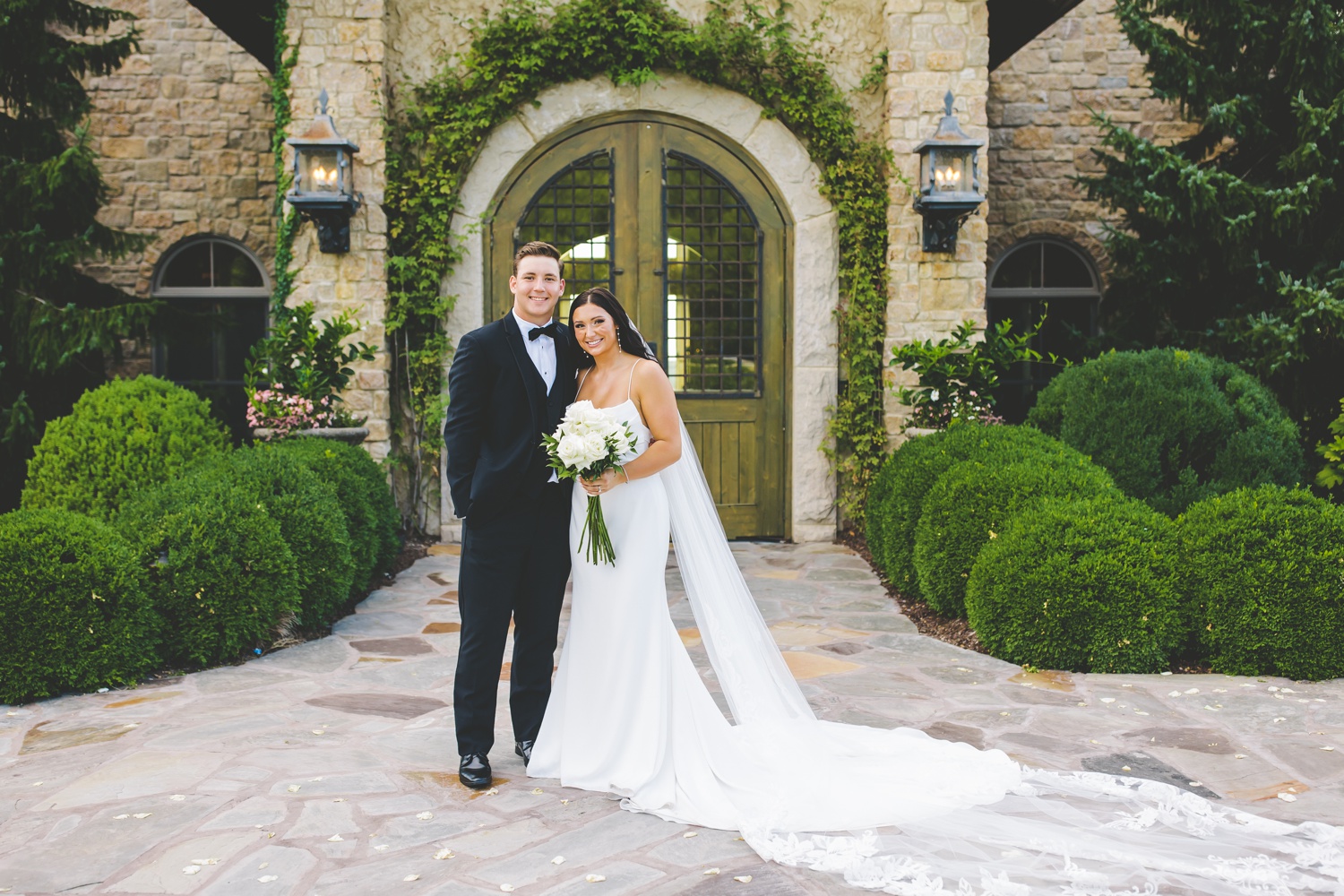 Bride and Groom at Big Cedar Lodge, Lissa Chandler Photography 