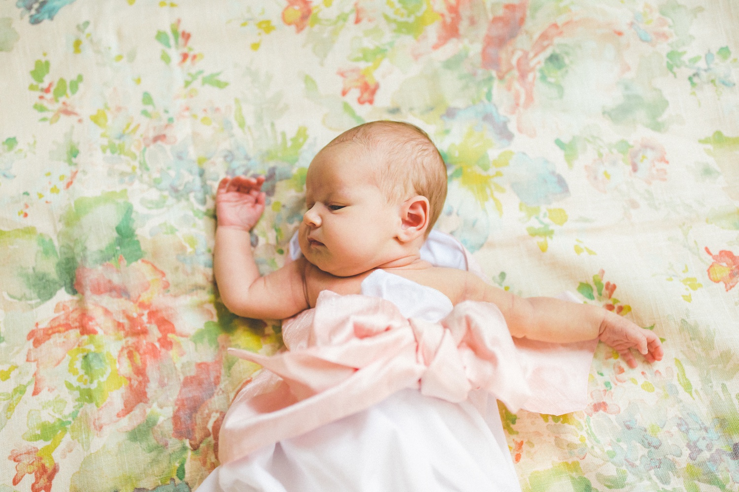 candid and cozy baby photographs in Arkansas 