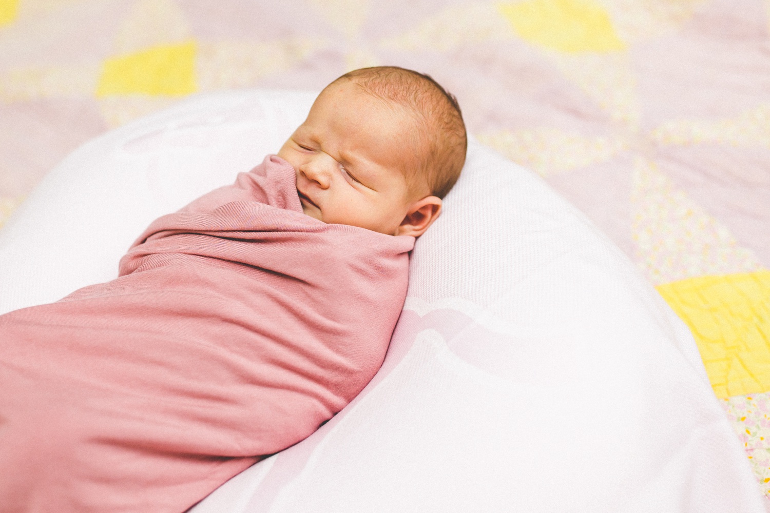 in home newborn photographs in northwest arkansas 