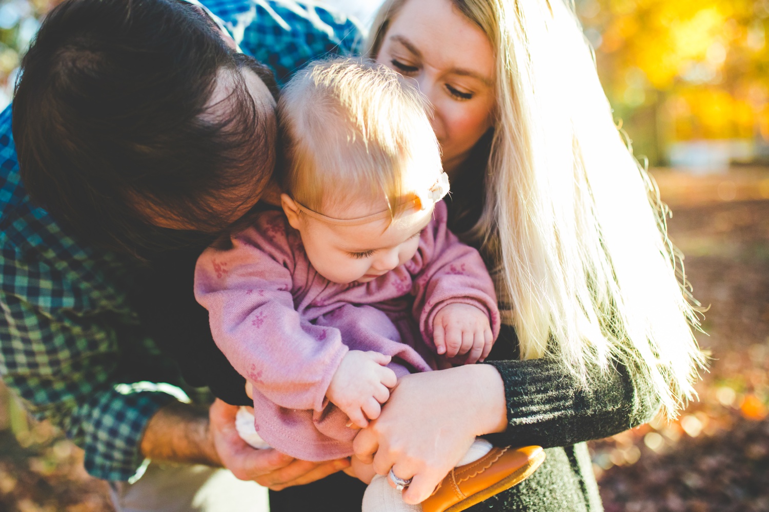 family photos at golden hour in fall