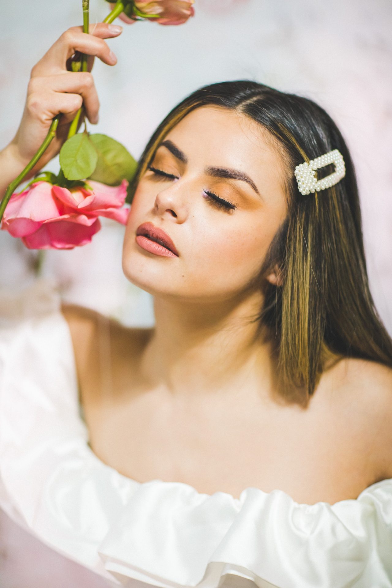 Bridal Photography with Roses, Flash Photography 