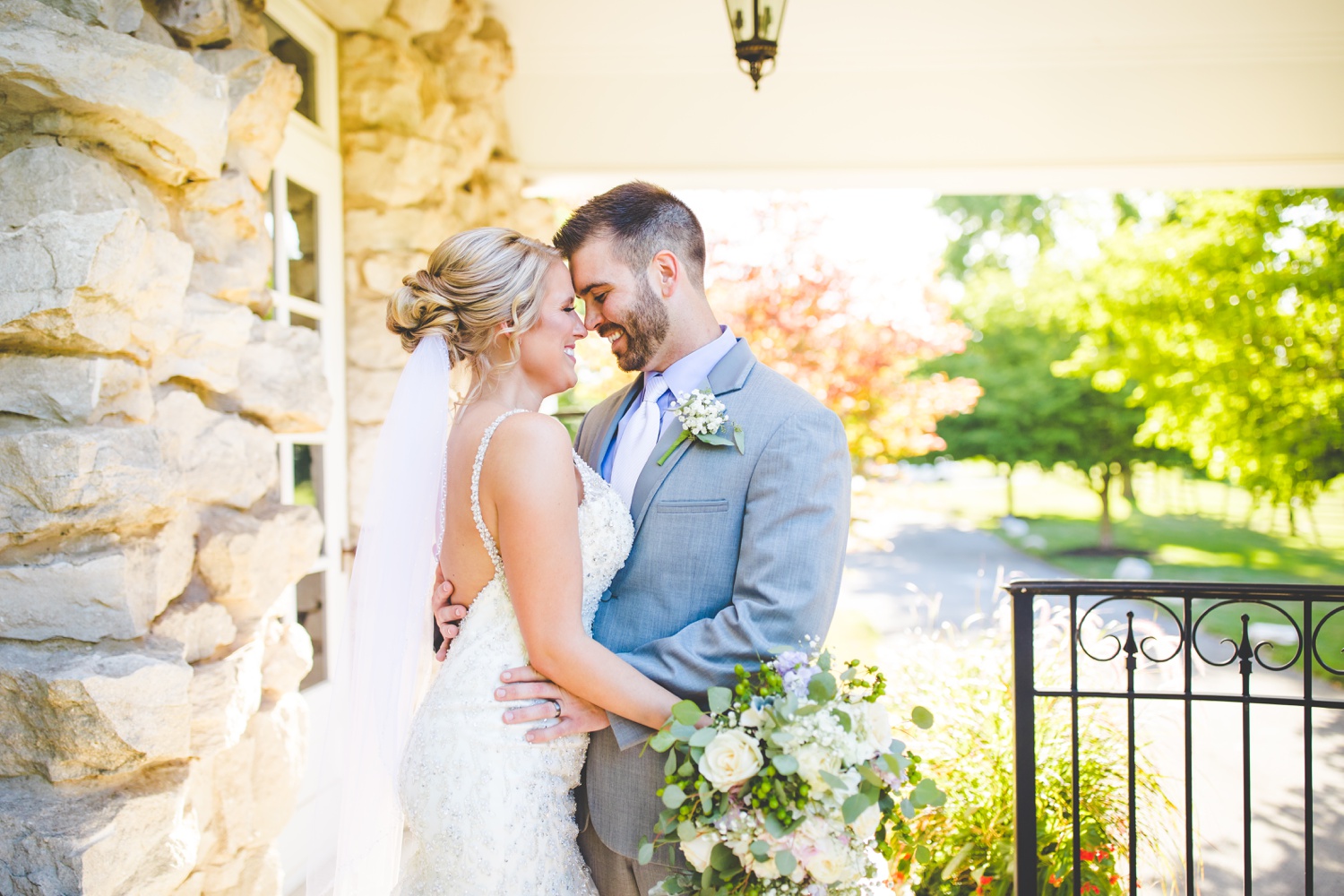colorful wedding photography by Lissa Chandler 