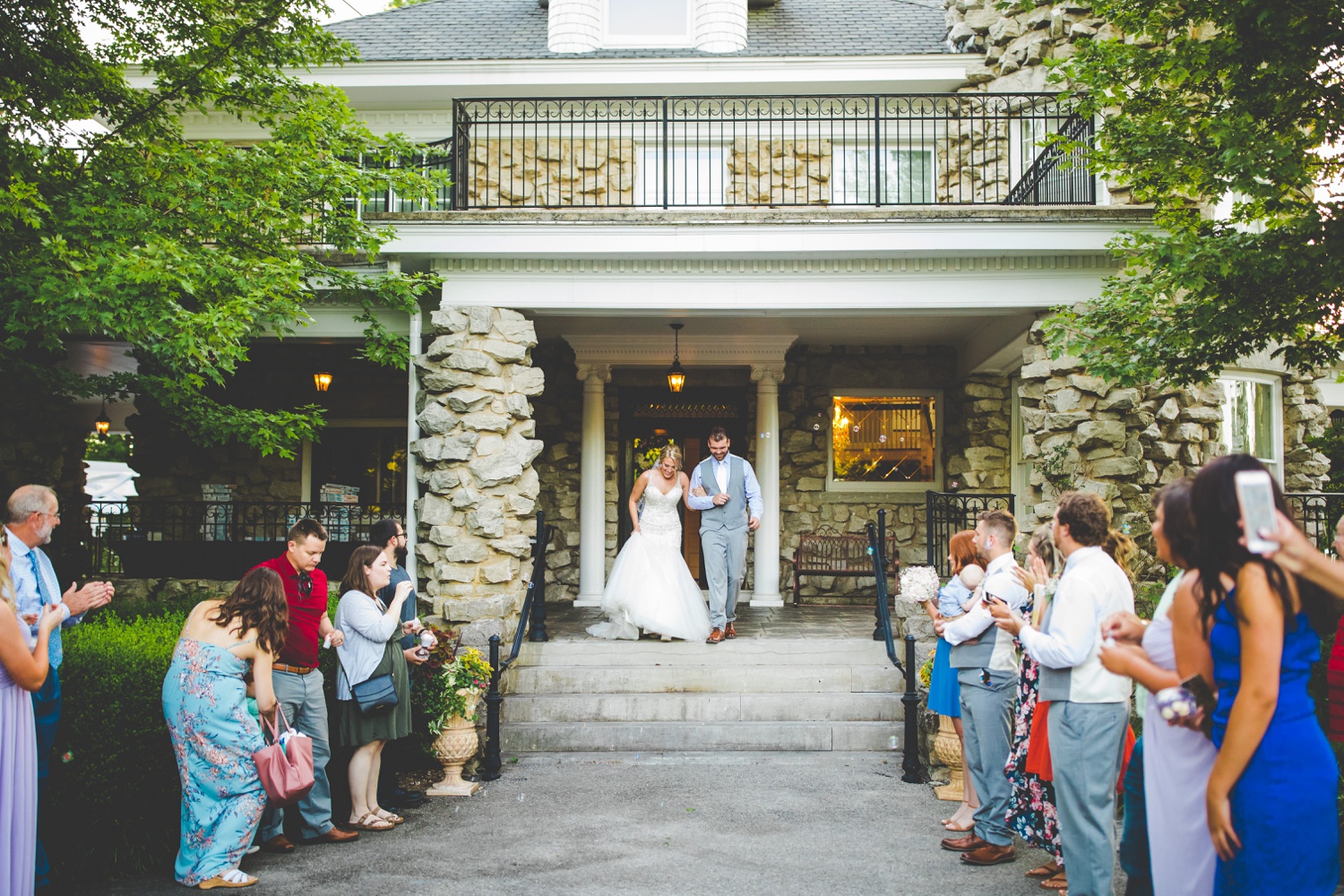 nostalgic and colorful wedding photography in Springfield Missouri 
