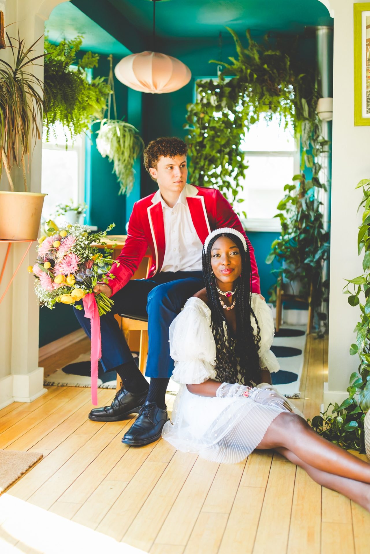 Colorful Wedding Photos at Home by Arkansas Wedding Photographer 