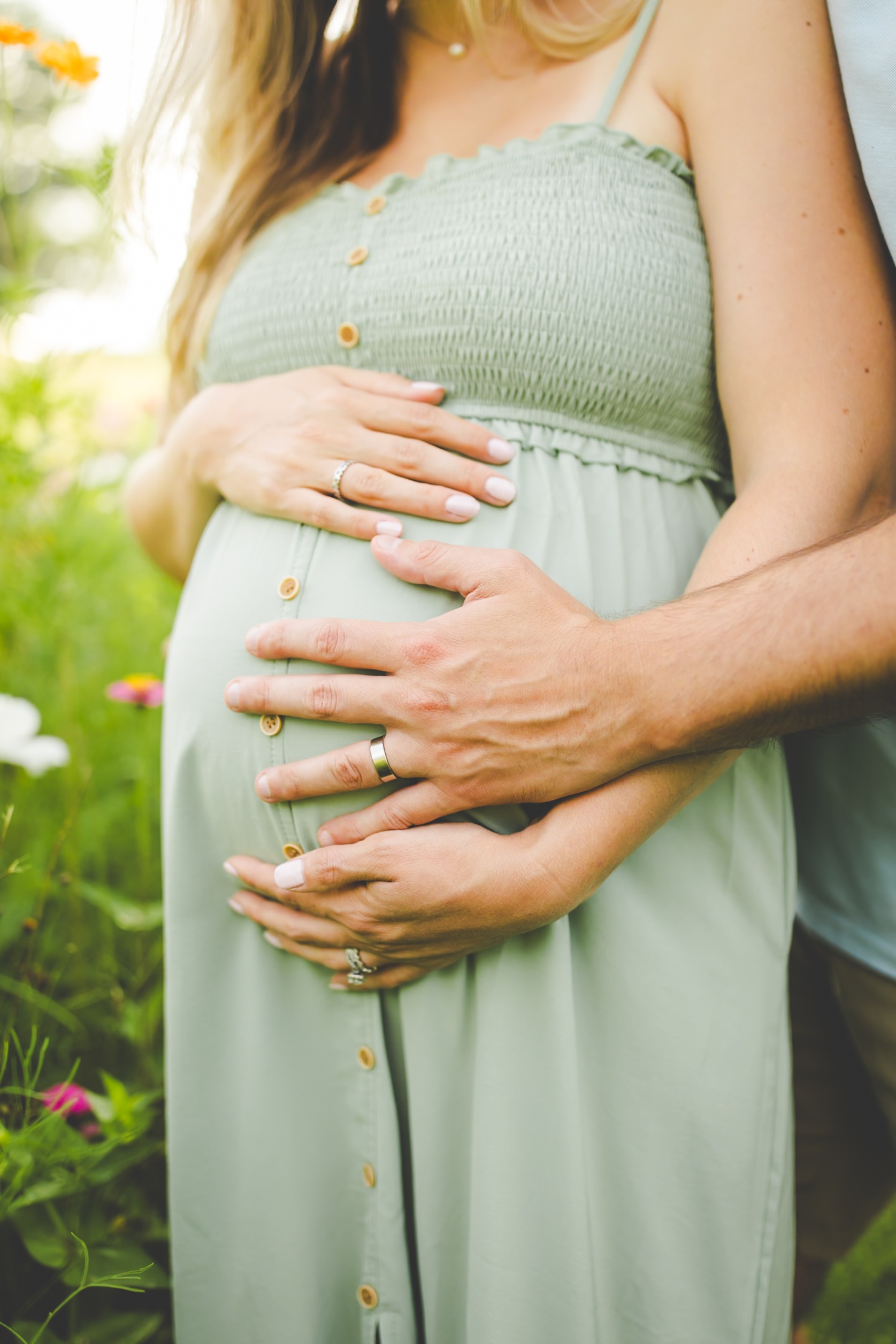 Cinematic Maternity Photos in Northwest Arkansas 