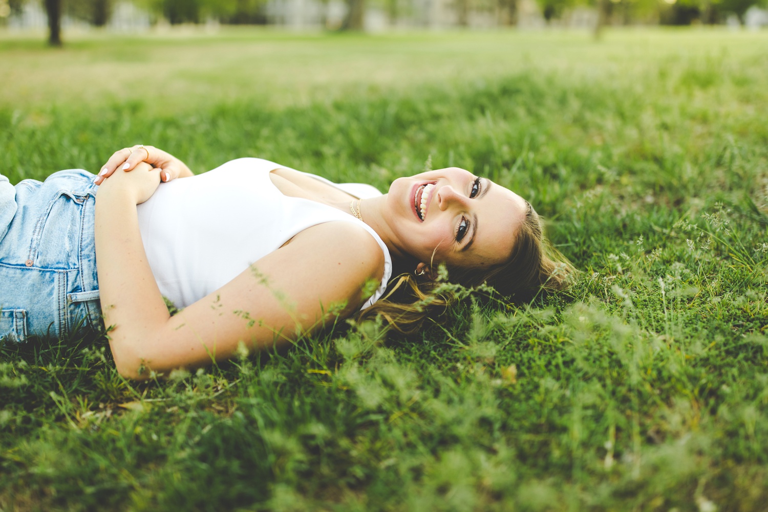 Sweet College Senior Photographs in Arkansas 