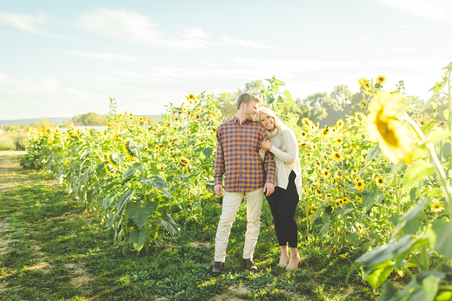 Outdoor Fall Engagement Photos in Fayetteville Arkansas