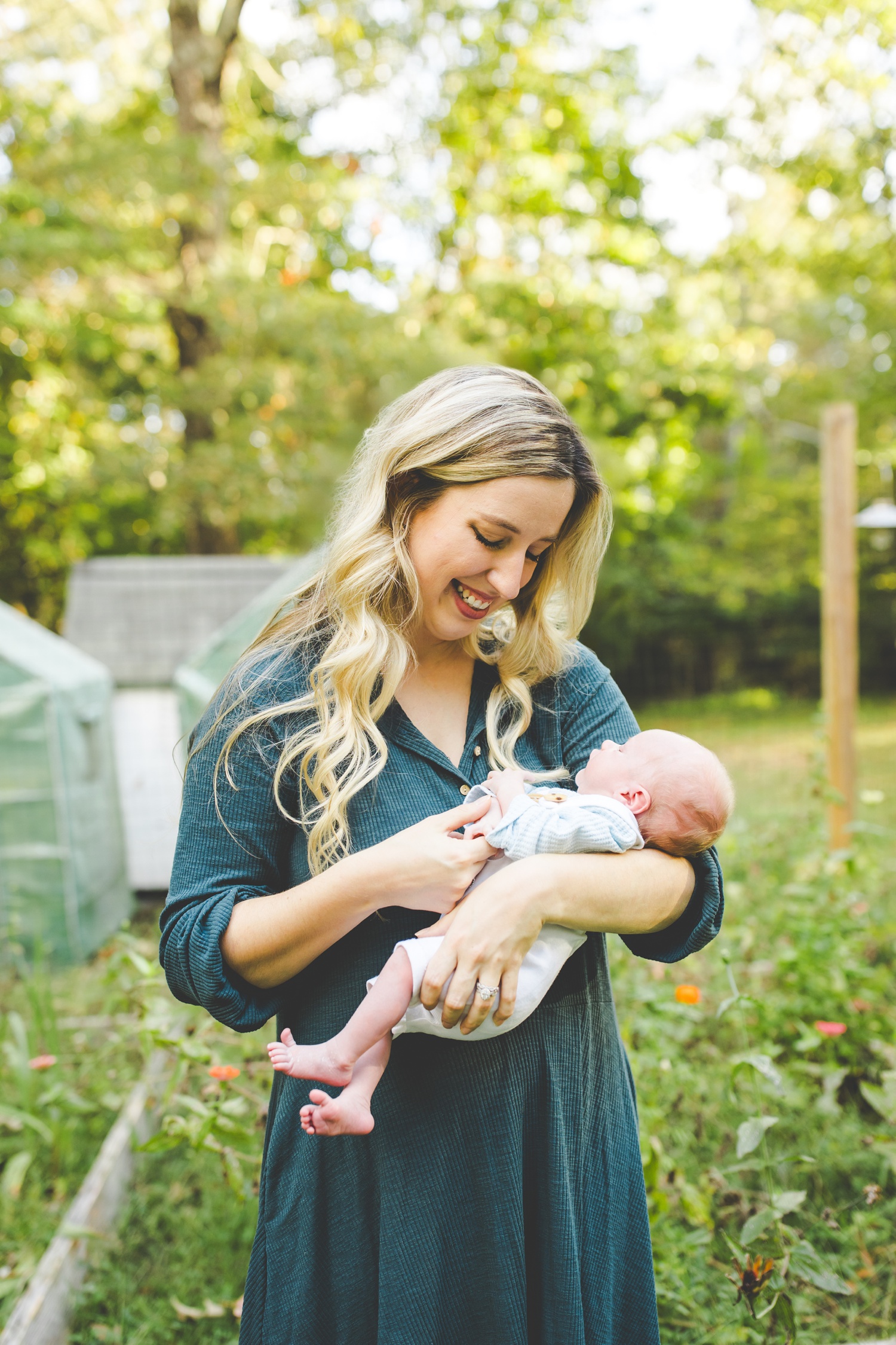 Lifestyle Family Newborn Photos in Northwest Arkansas by Lissa Chandler 