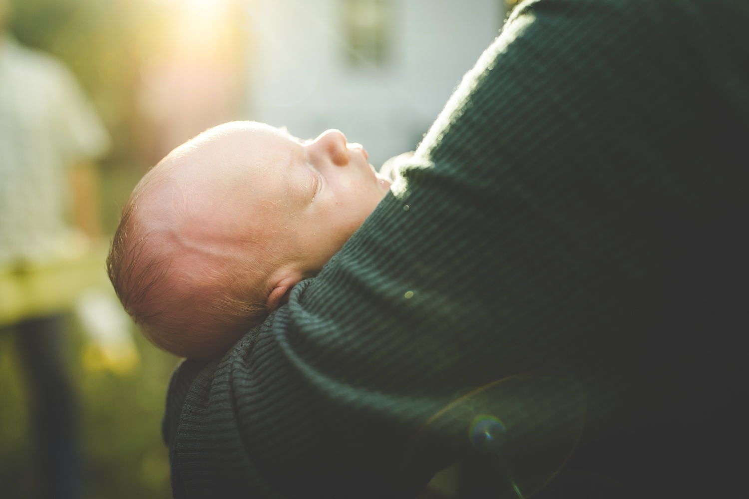 Colorful Family Newborn Photos in Northwest Arkansas by Lissa Chandler 